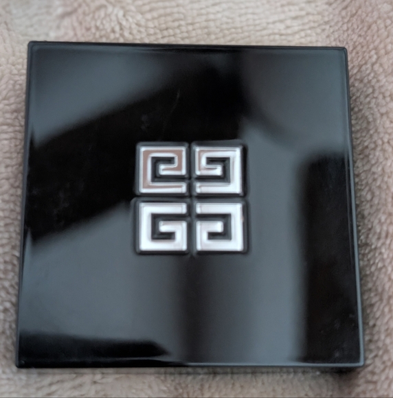 Givenchy | ORIGINAL FORMULA | Prisme Libre Loose Powder | 3 Voile Rose - Picture 3 of 6